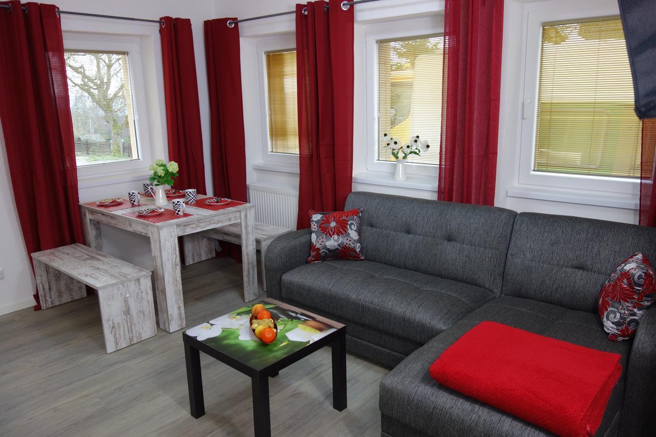 Speedys Gaestehaus Baar  Εξωτερικό φωτογραφία